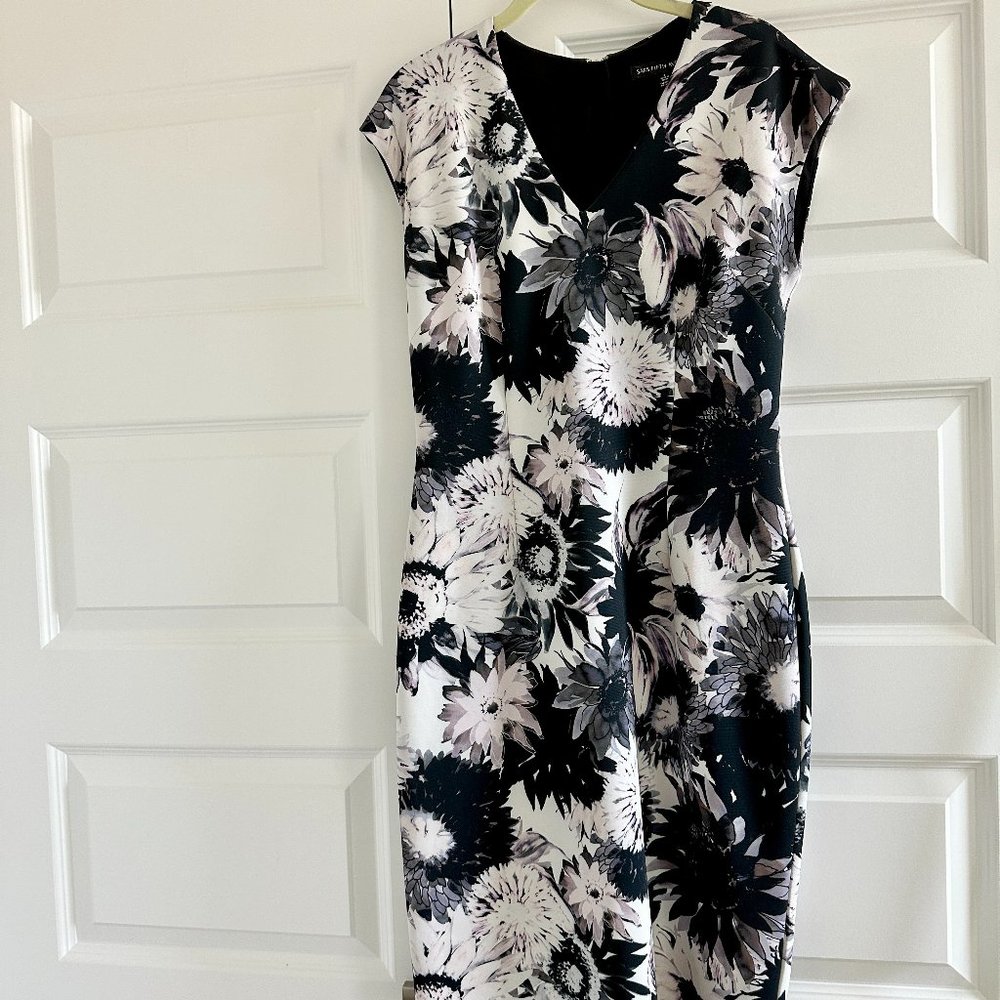 Floral Scuba Dress From Saks - Size 8